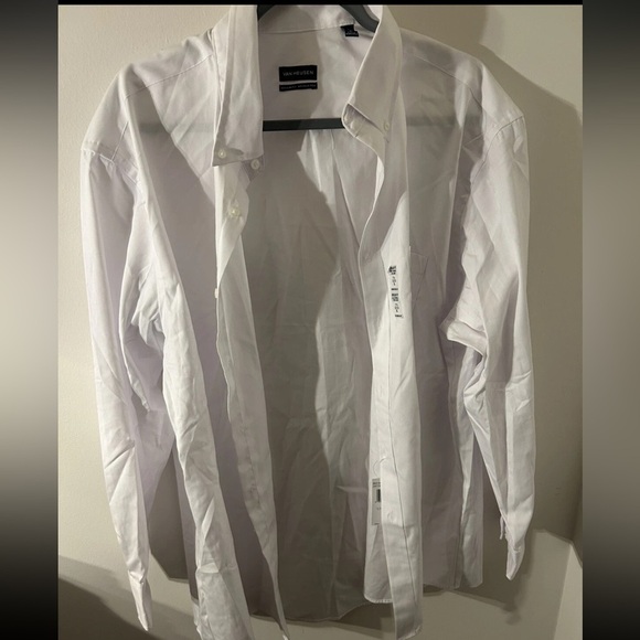 Van Heusen Long Sleeve Button Down White Men's Size 17.5 Sleeve 32-33 XL NWT - Picture 1 of 4